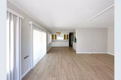 80 Huntington Street #707, Huntington Beach, CA 92648 - Photo 3