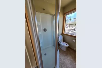 16631 Patricia Avenue, Montague, CA 96064 - Photo 9