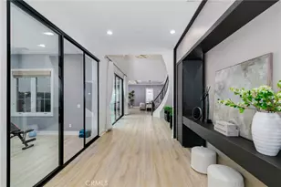 114 Interstellar, Irvine, CA 92618 - Photo 3