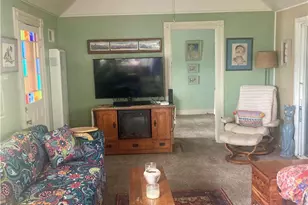 320 Metropole Ave, Avalon, CA 90704 - Photo 5