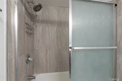 327 Chestnut Avenue #201, Long Beach, CA 90802 - Photo 23