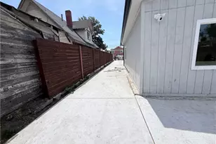 1727 W Santa Ana Blvd, Santa Ana, CA 92703 - Photo 11