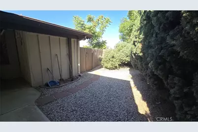 17105 Aragon Drive, Perris, CA 92570 - Photo 27