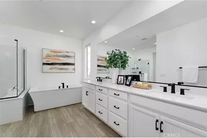 484 Chorus, Irvine, CA 92618 - Photo 11