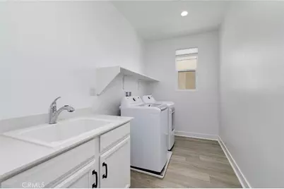 484 Chorus, Irvine, CA 92618 - Photo 17