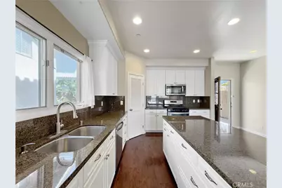 121 Loma Lane, San Clemente, CA 92672 - Photo 21