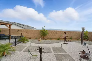 28410 Orange Pk Dr, Castaic, CA 91384 - Photo 15