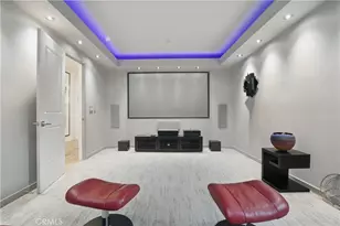 28410 Orange Pk Dr, Castaic, CA 91384 - Photo 19