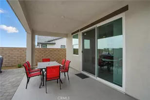 28410 Orange Pk Dr, Castaic, CA 91384 - Photo 13