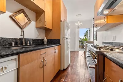 800 E Ocean Boulevard #201, Long Beach, CA 90802 - Photo 7