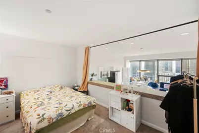 1100 Wilshire Boulevard #2607, Los Angeles, CA 90017 - Photo 15