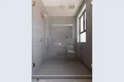 7104 W Oceanfront, Newport Beach, CA 92663 - Photo 35