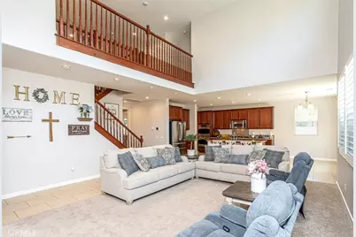 17122 Broken Rock Court, Riverside, CA 92503 - Photo 9