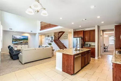 17122 Broken Rock Court, Riverside, CA 92503 - Photo 13