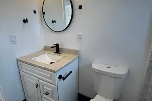 989 W 2nd St, San Pedro, CA 90731 - Photo 9