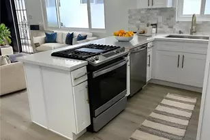 989 W 2nd St, San Pedro, CA 90731 - Photo 7