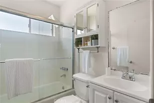 330 34th Pl, Manhattan Beach, CA 90266 - Photo 21