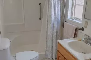 13636 Garfield Ave, South Gate, CA 90280 - Photo 9