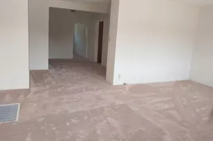 13636 Garfield Ave, South Gate, CA 90280 - Photo 5