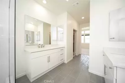 134 Acamar, Irvine, CA 92618 - Photo 27