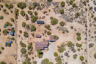 2033 Hollister Rd, Pinon Hills, CA 92372 - Photo 21