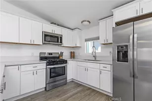 327 W Wilson St, Costa Mesa, CA 92627 - Photo 7