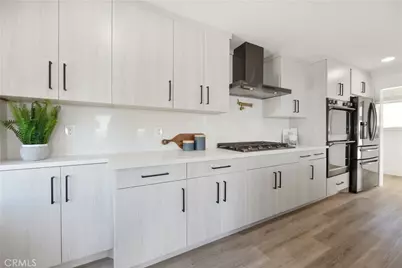 32015 Point Place, Laguna Beach, CA 92651 - Photo 13