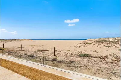 1554 E Oceanfront, Newport Beach, CA 92661 - Photo 51