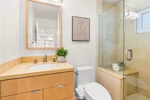 1554 E Oceanfront, Newport Beach, CA 92661 - Photo 19