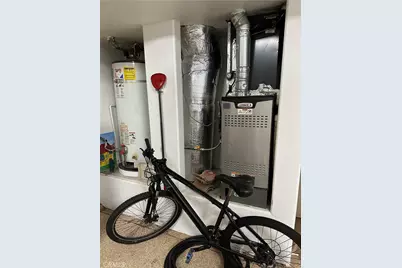 4377 Saltillo Street, Woodland Hills, CA 91364 - Photo 17