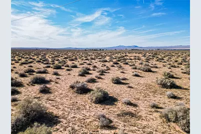 1000 Roy Street, Hinkley, CA 92347 - Photo 11