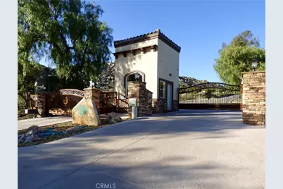 23685 Tapatia Road, Homeland, CA 92548 - Photo 17