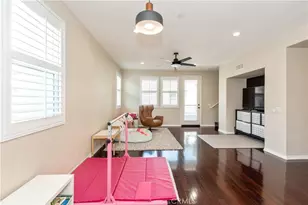 11 Travis Rd, Buena Park, CA 90621 - Photo 9