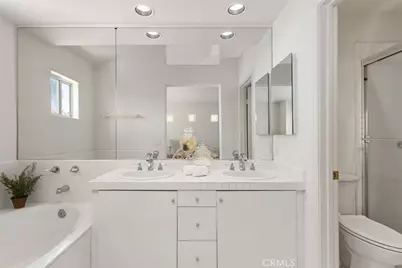 10 Palmieri Aisle, Irvine, CA 92606 - Photo 19