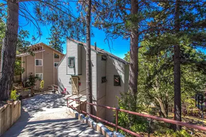 30421 Live Oak Drive, Running Springs, CA 92382 - Photo 5