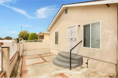 1435 1437 E Colon St, Wilmington, CA 90744 - Photo 13