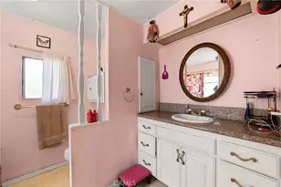 10701 Cedar Ave, Bloomington, CA 92316 - Photo 13