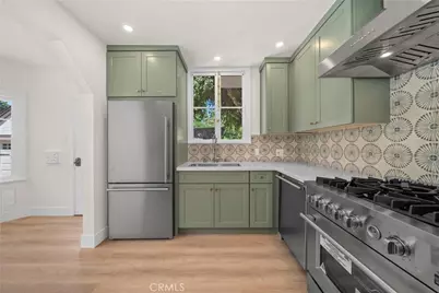 2404 N Poinsettia, Santa Ana, CA 92706 - Photo 3