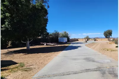 690 Riviera Drive, Blythe, CA 92225 - Photo 5