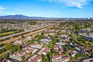 32 Goldenbush, Irvine, CA 92604 - Photo 49