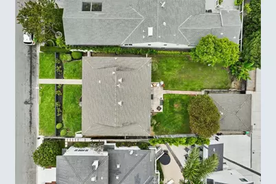 421 Tustin Avenue, Newport Beach, CA 92663 - Photo 13