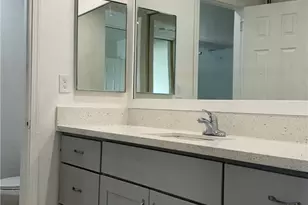 1250 S Brookhurst St, Anaheim, CA 92804 - Photo 19