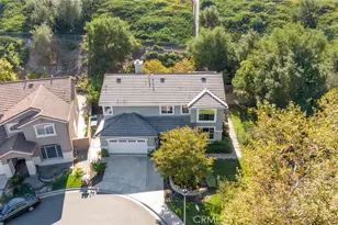 2 Swallows Ln, Trabuco Canyon, CA 92679 - Photo 3