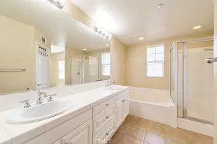 32 Clifford Ln, Ladera Ranch, CA 92694 - Photo 13