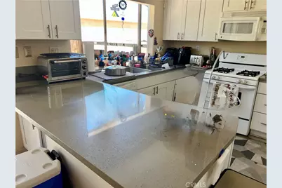 10 Laconia, Irvine, CA 92614 - Photo 5