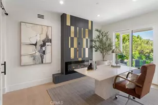 4 Narbonne, Newport Beach, CA 92660 - Photo 27