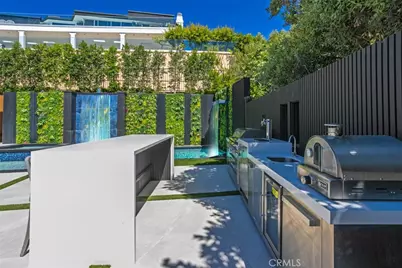 4 Narbonne, Newport Beach, CA 92660 - Photo 37