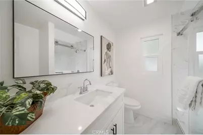 5057 Inaglen Way, Los Angeles, CA 90043 - Photo 15