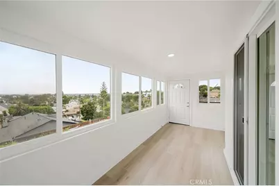 5057 Inaglen Way, Los Angeles, CA 90043 - Photo 19