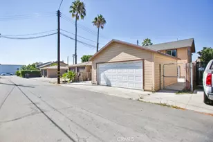 1091 Bonita St, Tustin, CA 92780 - Photo 13